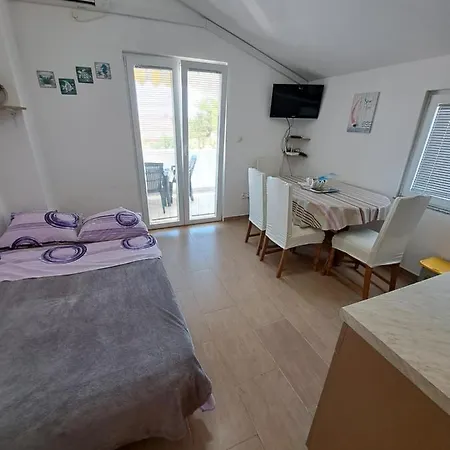 Nevija Guest house